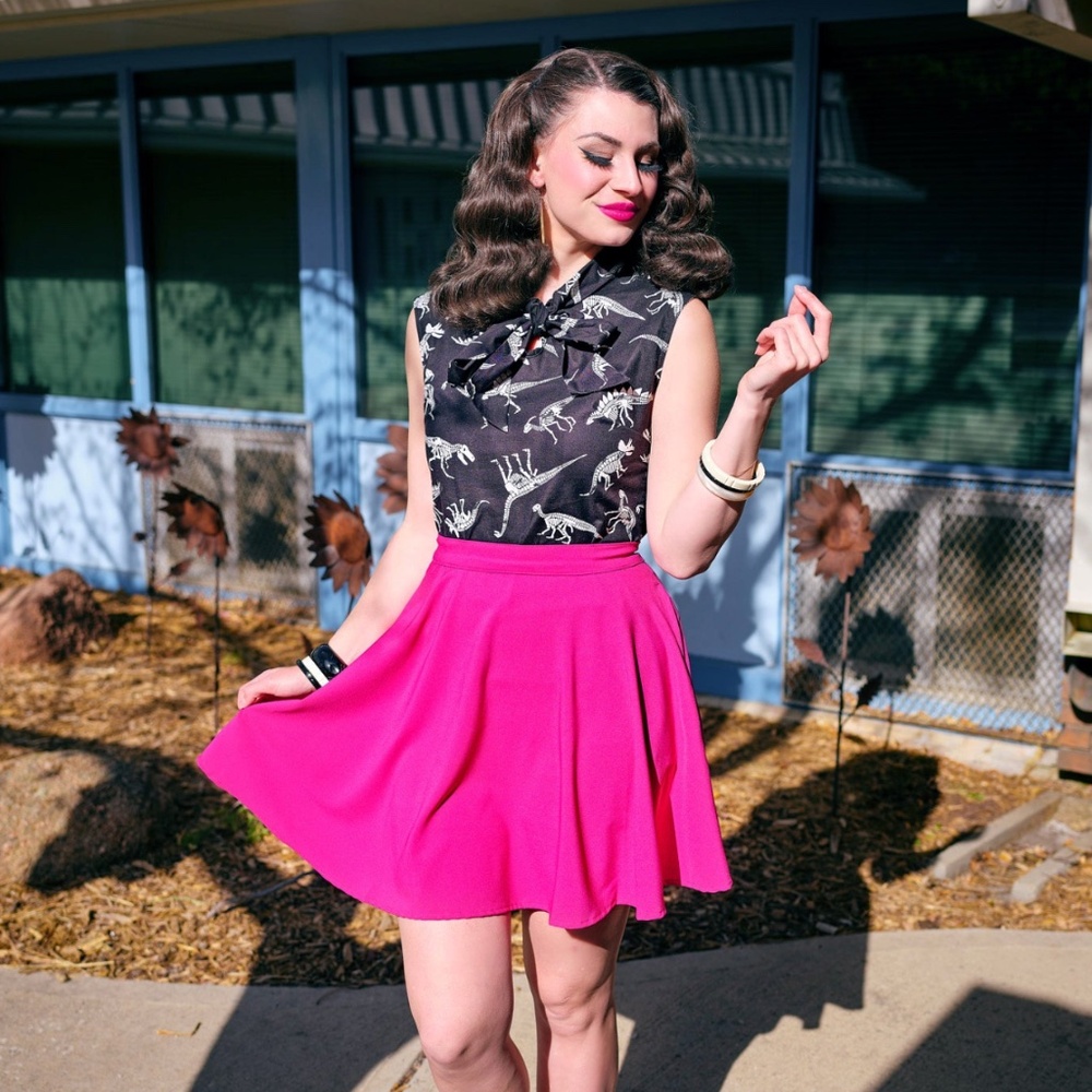 Retrolicious Magenta Skater Skirt NWT